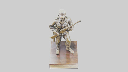 Commemorative Soldier Statue model VR / AR / low-poly