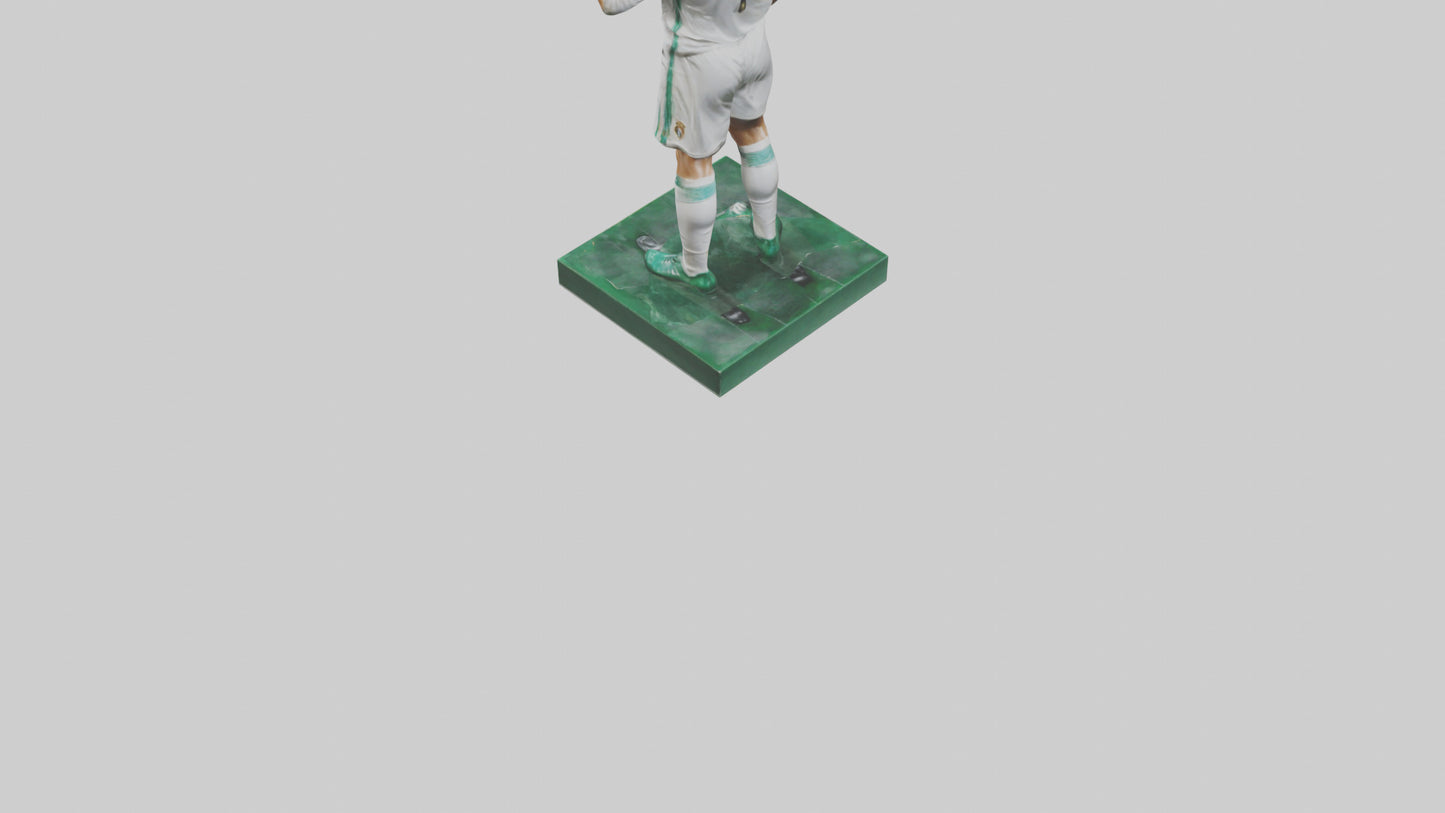 3D model Cristiano Ronaldo statue model VR / AR / low-poly