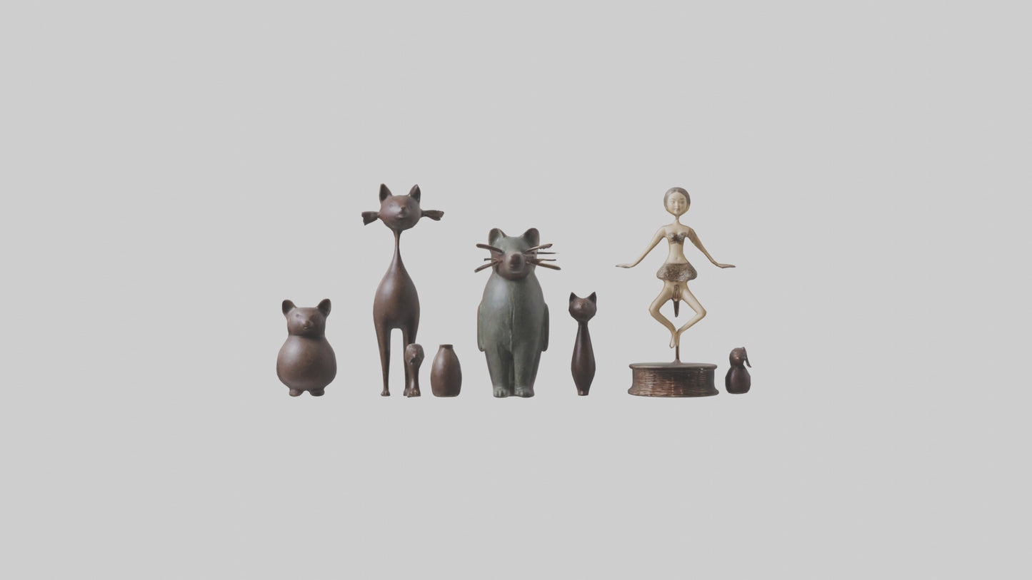 Decorative Figurines model VR / AR / low-poly