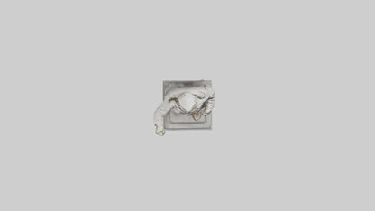 Freedom Fighter Statue model VR / AR / low-poly