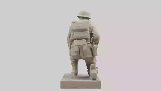 3D model Kneeling Soldier sculpture model VR / AR / low-poly