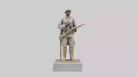 Praying Soldier statue model VR / AR / low-poly