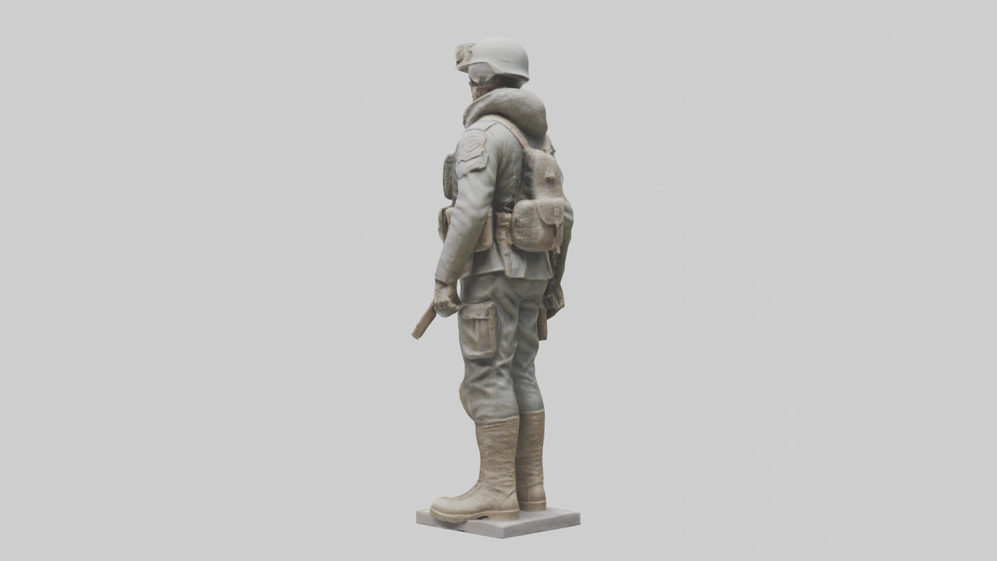 Soldier in Full Gear Statue model 3D model